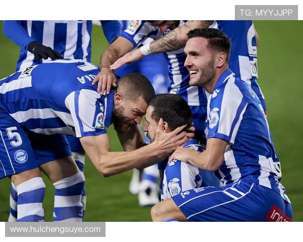 哥本哈根与奥胡斯足球队最新排名对比分析及发展趋势探讨